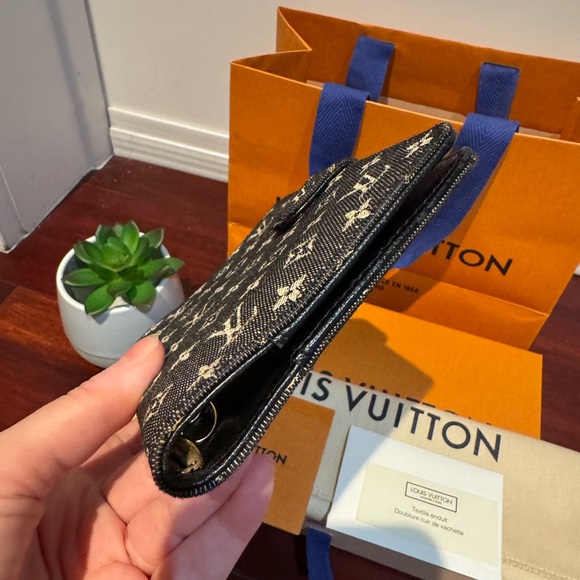 SOLD - 💎RARE Authentic Louis Vuitton Monogram Denim Agenda PM - Picture 9 of 16